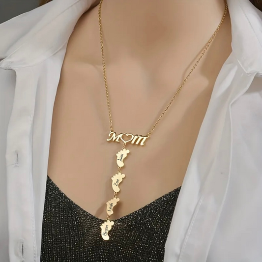 Collar MOM piecitos